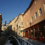Na Zlatom Dvore, Historicky Dvor V Srdci Stiavnice Appartement Banská Štiavnica