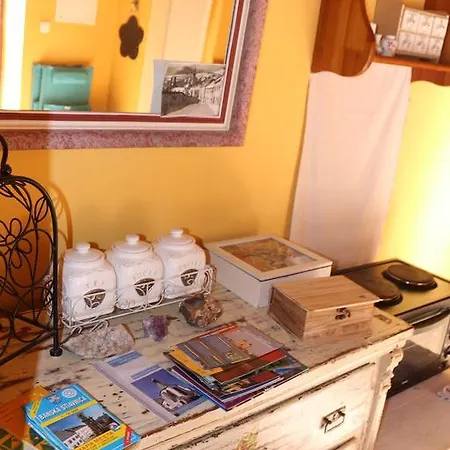 Apartment Na Zlatom Dvore, Historicky Dvor V Srdci Stiavnice