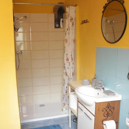 Na Zlatom Dvore, Historicky Dvor V Srdci Stiavnice Banská Štiavnica