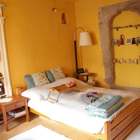 Na Zlatom Dvore, Historicky Dvor V Srdci Stiavnice Apartment Banská Štiavnica