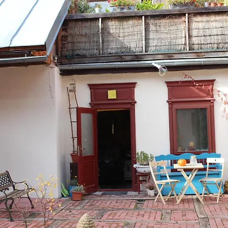 Na Zlatom Dvore, Historicky Dvor V Srdci Stiavnice *