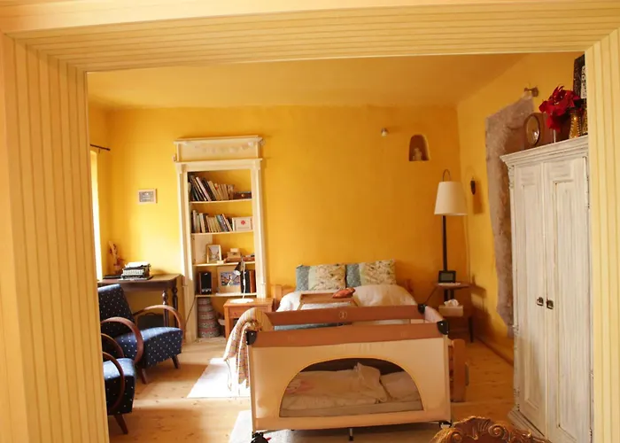 Apartament Na Zlatom Dvore, Historicky Dvor V Srdci Stiavnice