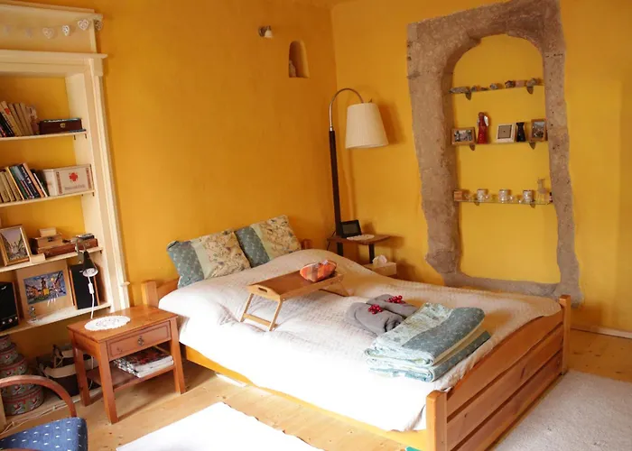 Na Zlatom Dvore, Historicky Dvor V Srdci Stiavnice Apartament Banská Štiavnica